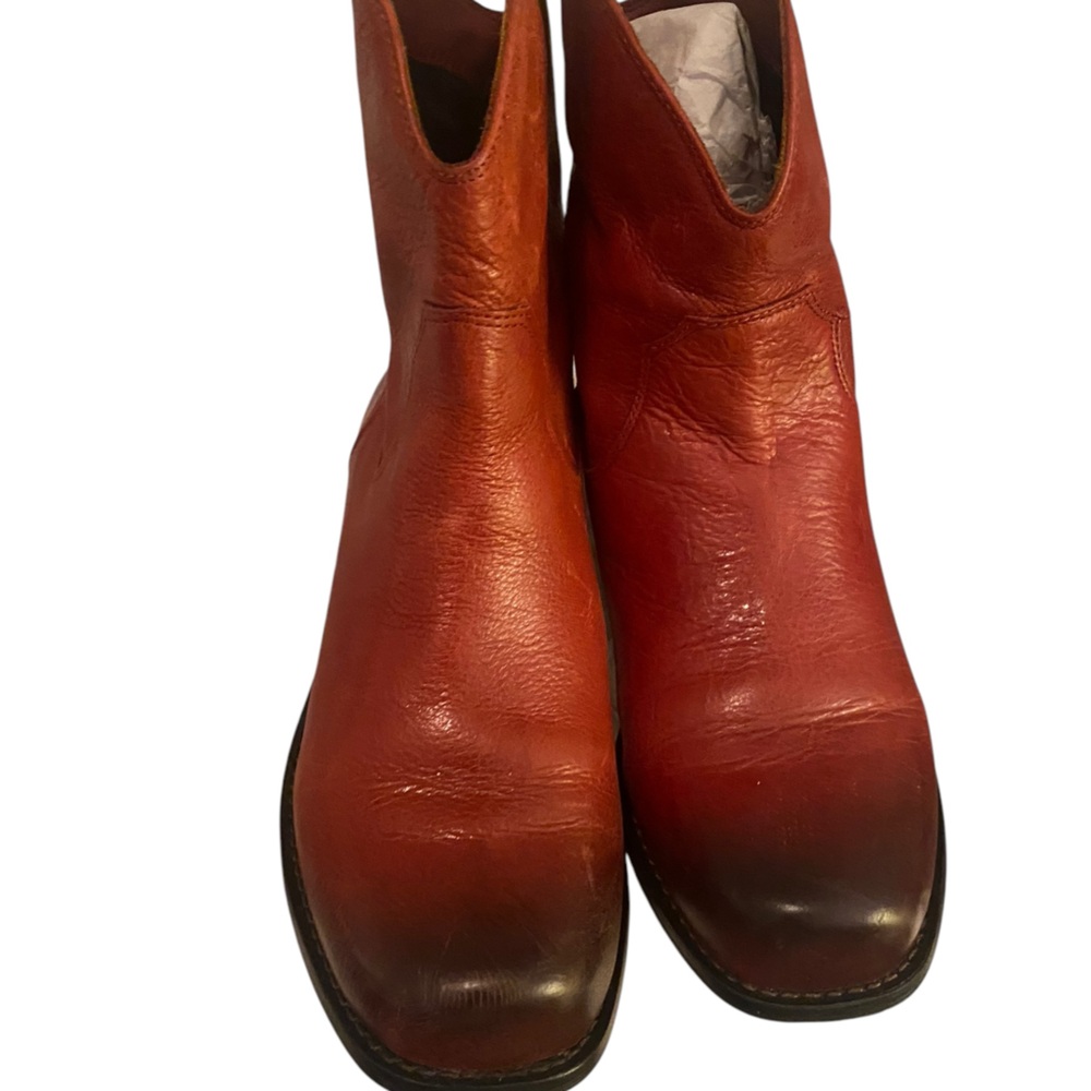 Jessica Simpson Cranaby Ankle Boots